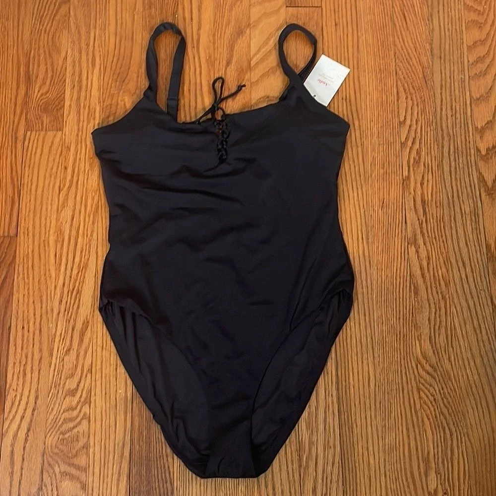 Andie‎ The Macao One Piece Swimsuit Black size M NWT